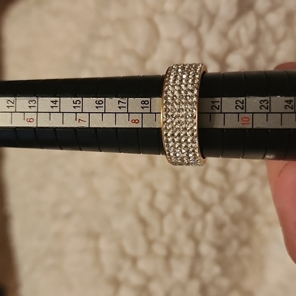 Women / Men Gold Wedding Band - Picture 15 of 15